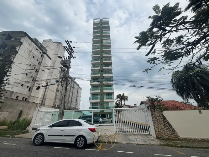 Apartamento à venda no bairro Glória - Macaé/RJ