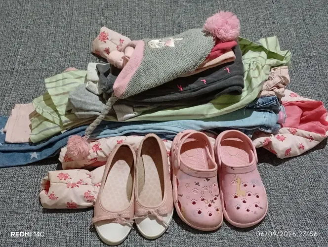 Lote de roupas para frio (menina)