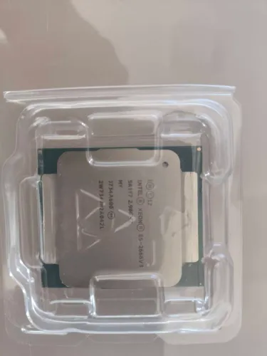 Intel Xeon 2666v3