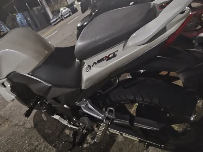 Oportunidade Next 300cc Revisada Sem detalhe