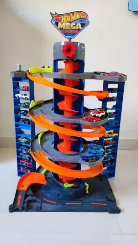 Mega Garagem Hot Wheels