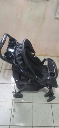Carinho de bebê Cosco kids 