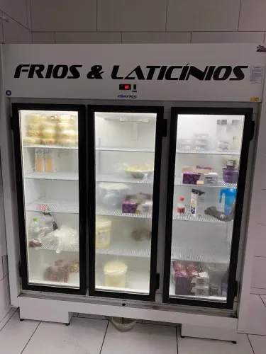 Geladeira para comércio