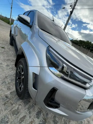 Toyota Hilux CD SRX Plus 4X4 2.8 TDI Die. Aut. 2025