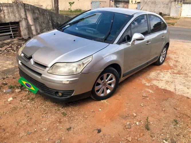 Citroen C4 GLX 1.6 Flex 16V 5P Mec. 2010