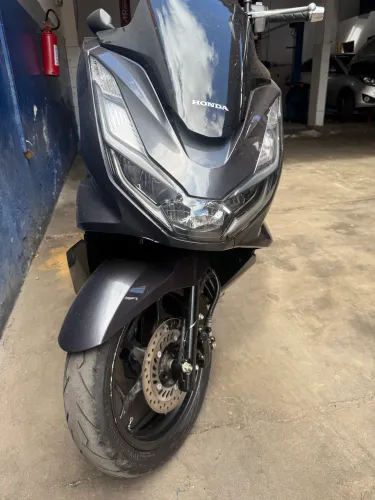 Moto bem conservada