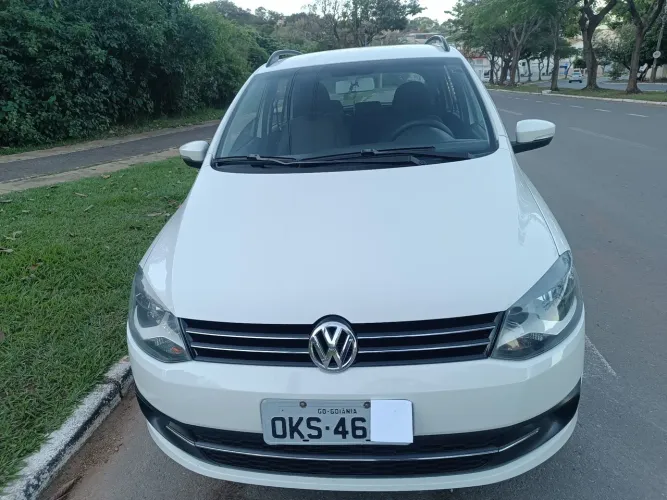 Volkswagen Spacefox 1.6/ 1.6 Trend Total Flex 8V 5P 2013
