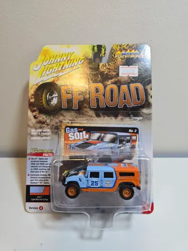 Johnny Lightning Hummer H1 Alpha Gulf