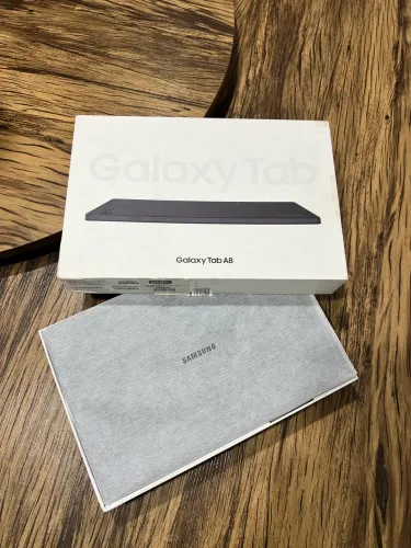 Tablet Samsung Tab A8 com 4G 64gb