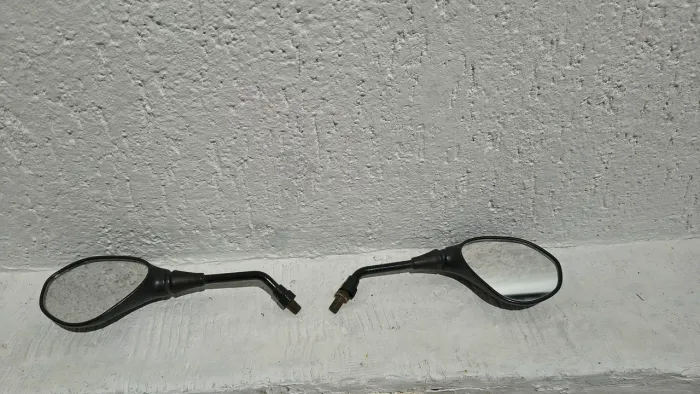 Retrovisor de Honda cg dois pares 
