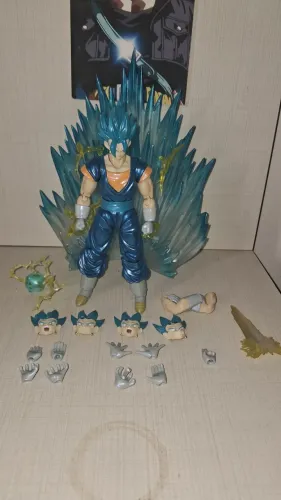 Vegito demoniacal fit action figure