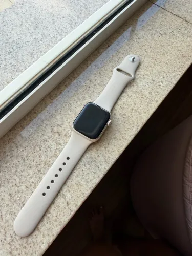 Apple Watch SE 2ª Geração 40mm GPS -Bateria 100%