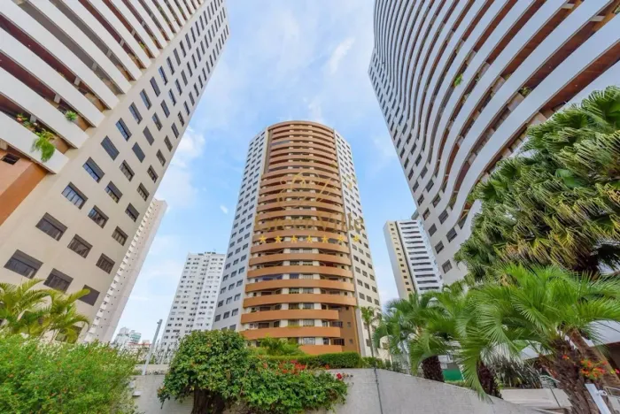 Água Verde,Apartamento Alto Padrão com 4 Quartos e Estrutura de Clube no Água Verde | Ed. 