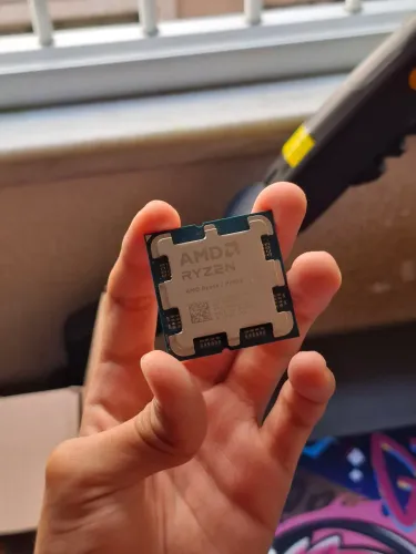 PROCESSADOR AMD RYZEN 7 9700X AM5