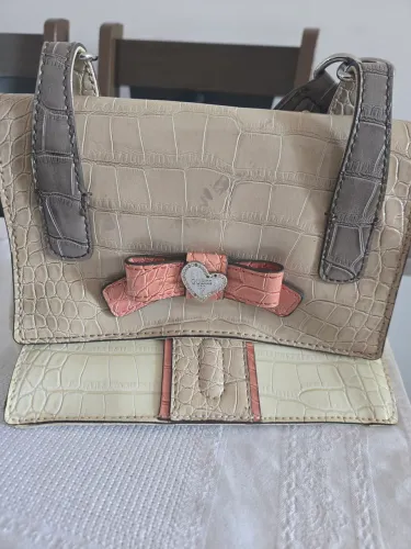 Bolsa da Guess