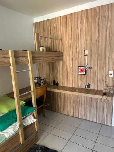 Cama - beliche com escrivaninha 