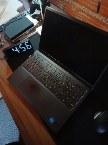 Notebook Dell Inspiron 15 3520 - SEMINOVO