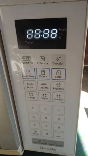 Micro-ondas seminovo 23 litros valor negociavel
