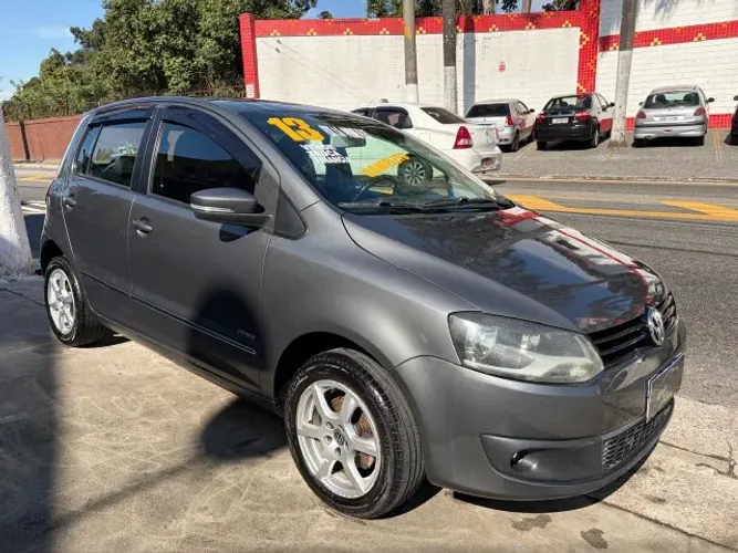 Volkswagen Fox Prime/higli. 1.6 Total Flex 8V 5P 2013
