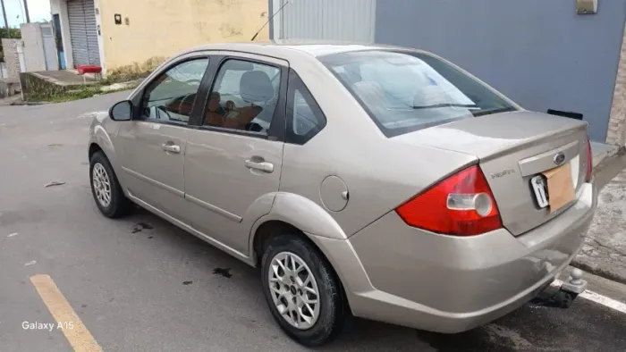 Ford Fiesta Sed. 1.6 8V Flex 4P 2007