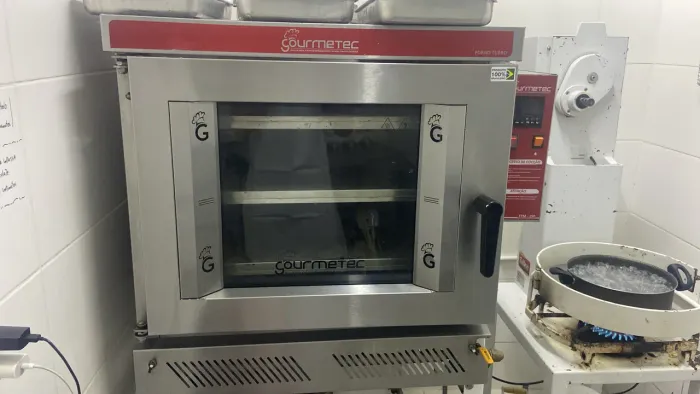 Forno Gourmetec (TEDESCO) turbo gás seminovo