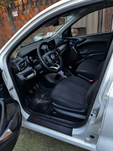 Fiat Cronos Drive 1.3 8V Flex 2019