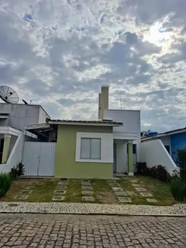 Vendo Casa 3/4 sendo 1 suite em condominio no Sim próximo ao Cantinho da roça