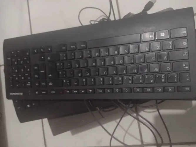 Teclados avulso ( Funcionando todos )
