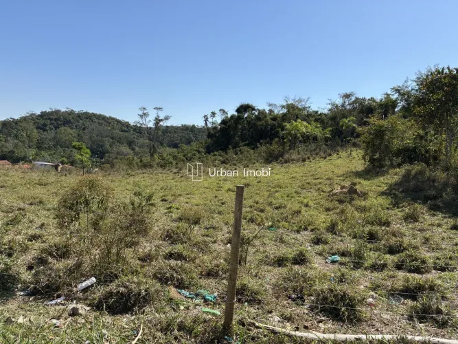Terreno com RGI à Venda no Varjão Piraí / RJ
