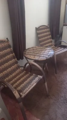 Mêsa com cadeira 