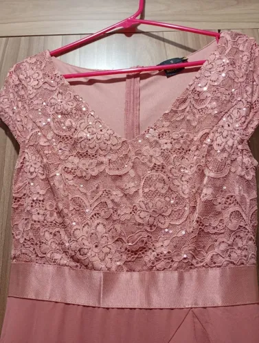 Vende-se vestido de festa 