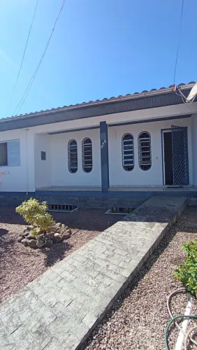 Casa bem localizada em Siderópolis 
