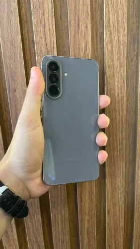 A57 256GB