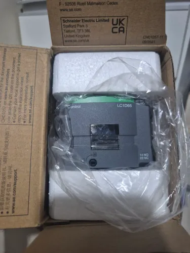 Contator Schneider lc1d65, 220v
