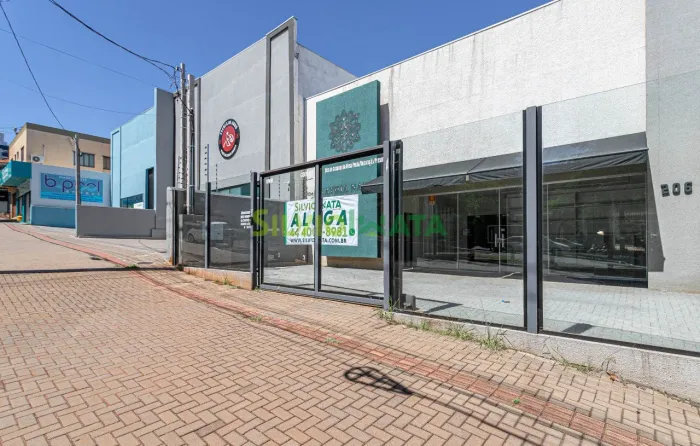 Amplo Salão Comercial para Locação