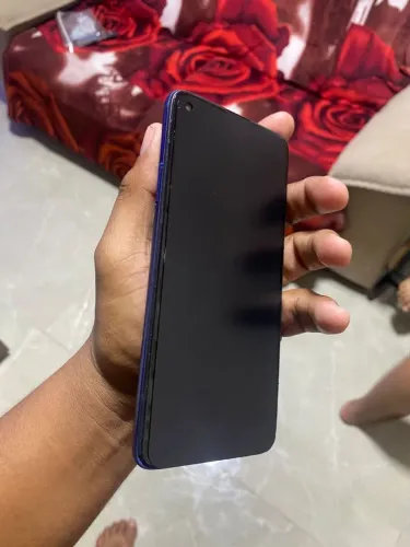 Moto G8