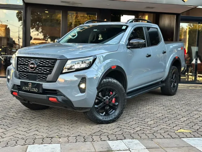 Nissan Frontier Pro4x CD 4X4 2.3 Bi-TB Die. AUT 2024