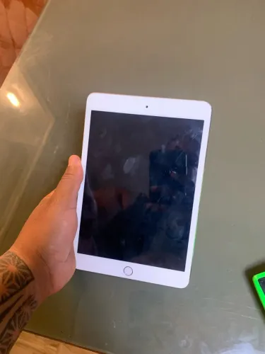 Vendo IPad ou troco em celular