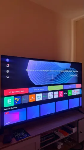 Smart TV 4K LG QNED AI QNED70 de 65 polegadas 2025
