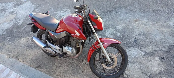Moto em perfeito estado
