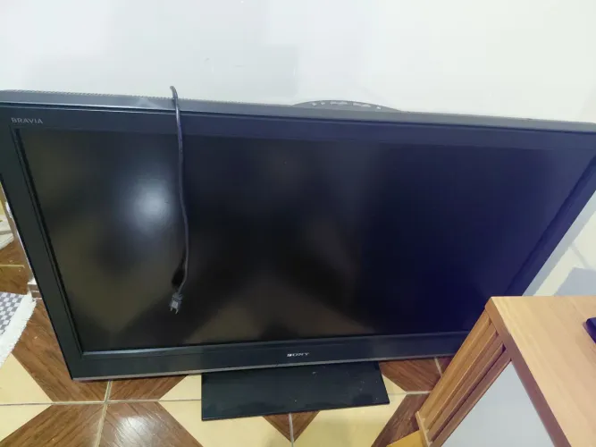 Vende -se TV SONY 49 POLEGADAS INTERESSADOS ME CHAMA NO ZAP * -