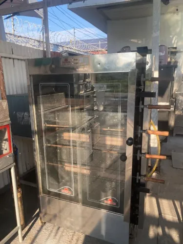 Máquina de assar 30 frangos,de uma vez
