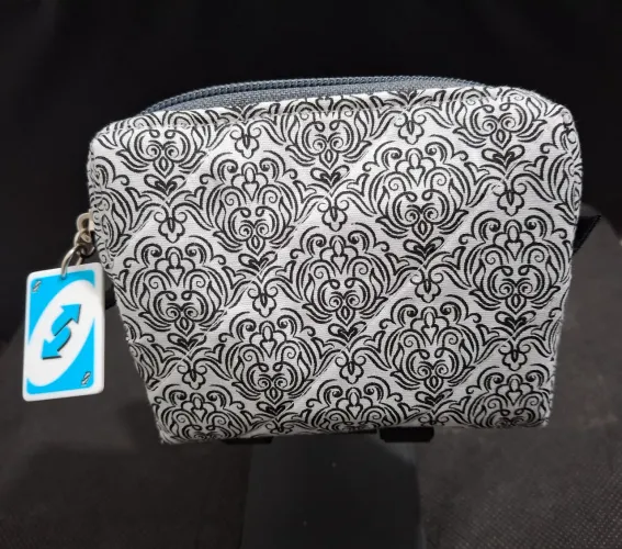 Necessaire porta jogo Uno