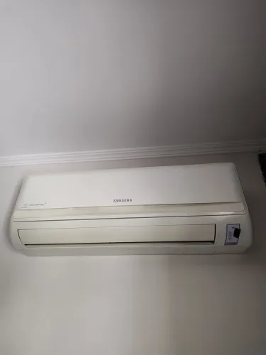 Ar condicionado Samsumg Virus Doctor 12.000 Btus (nao inverter)