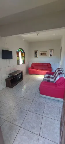 Alugo casa temporada em ITAOCA PRAIA.