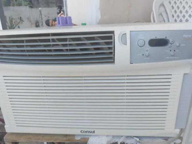 Ar Condicionado de Janela 12.000 Btus