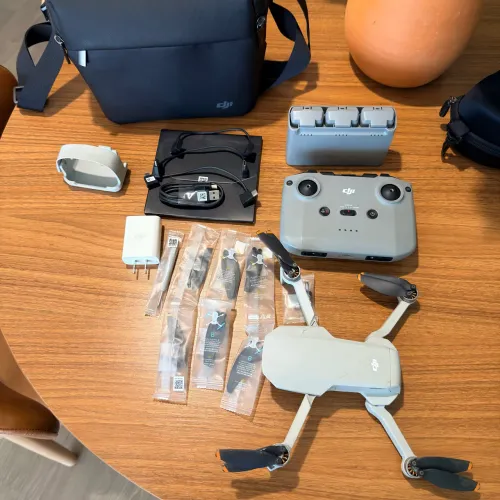 DJI Mini 2 Fly More Combo: Oportunidade Completa e Pronta para Voar