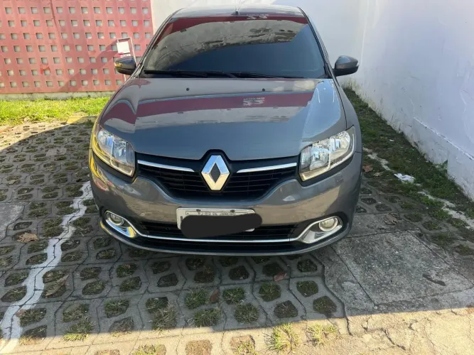 Renault Logan Dynamique Hi-flex 1.6 8V 4P 2014