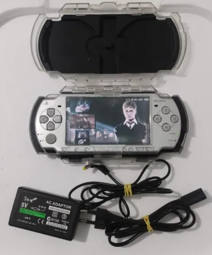 PSP silver SCPH-2001