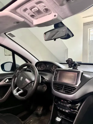 Peugeot 208 Griffe 1.6 Flex 16V 5P Aut. 2014